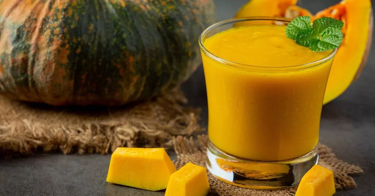 glass of pumpkin juice